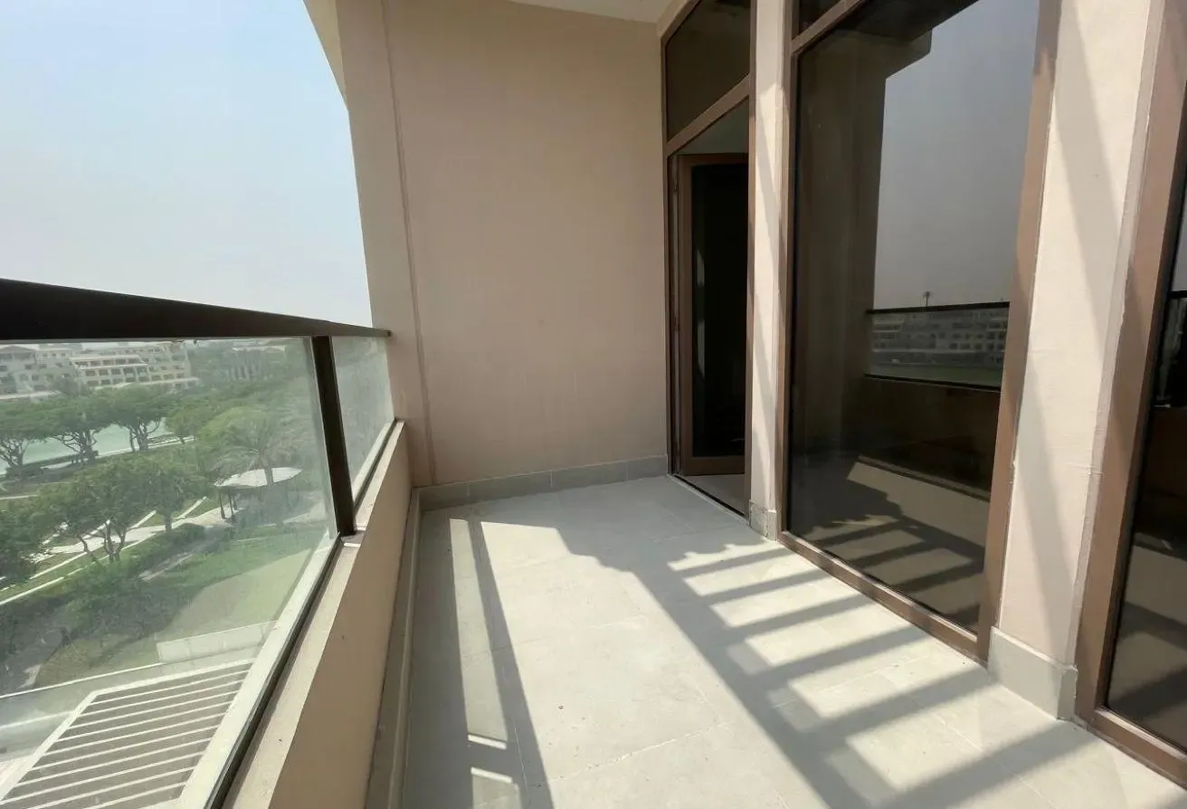 Rare to find ! Vacant on September ! Amazing views