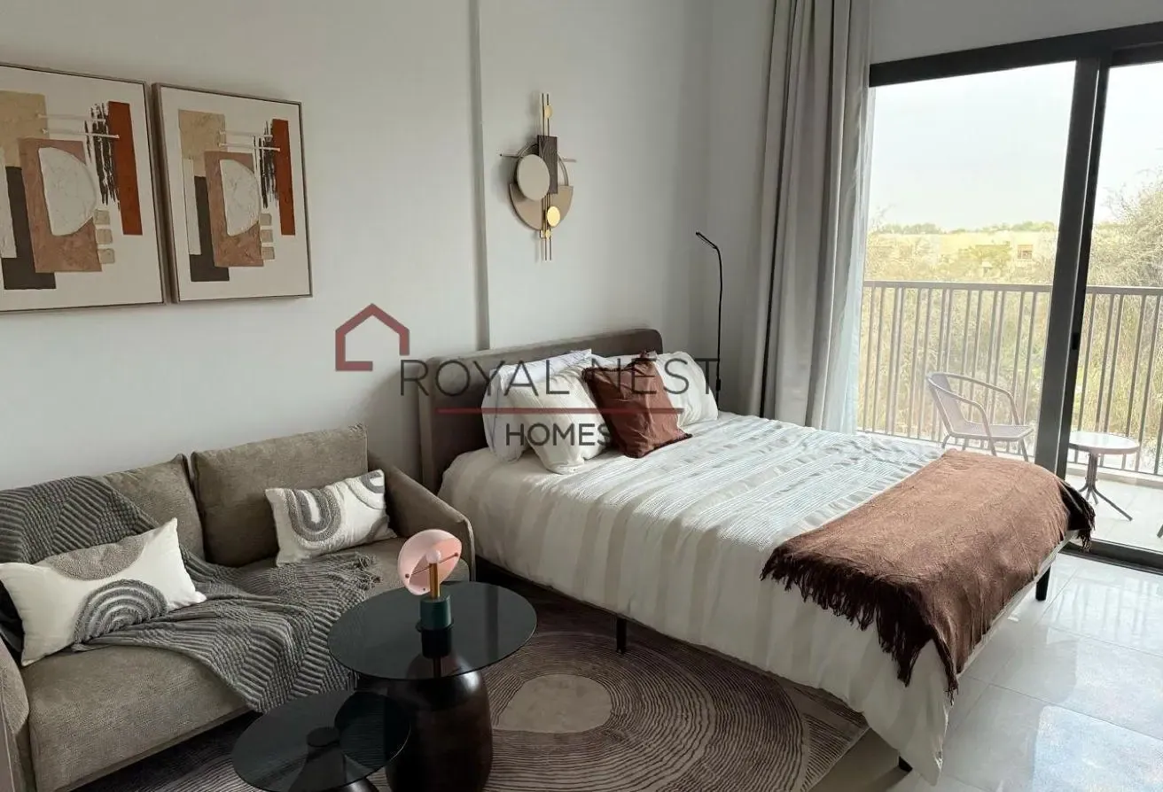 Big Layout | Immediate Move  | Community View