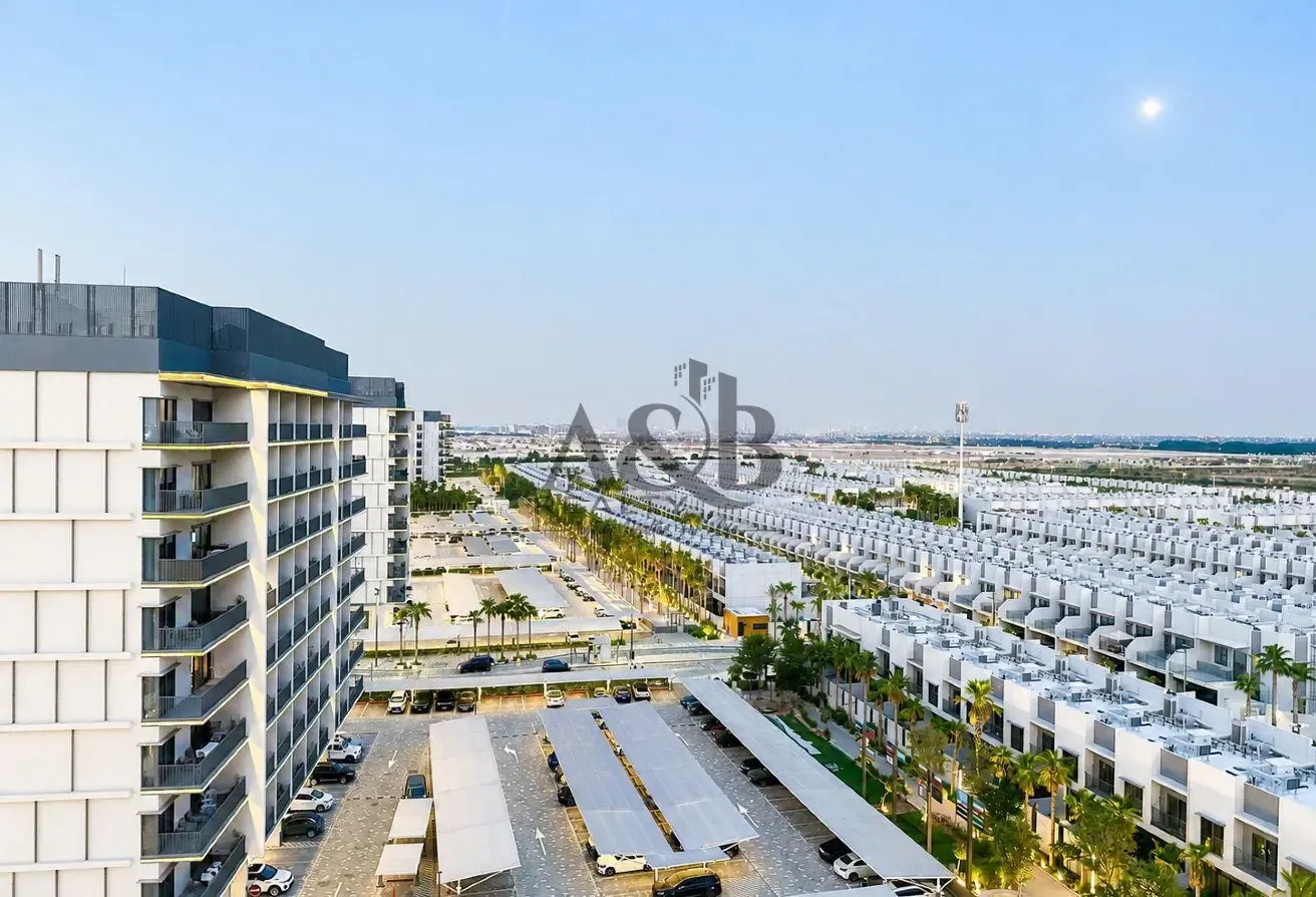 FULLY FURNISHED | OPEN VIEW | MULTIPLE CHEQUES
