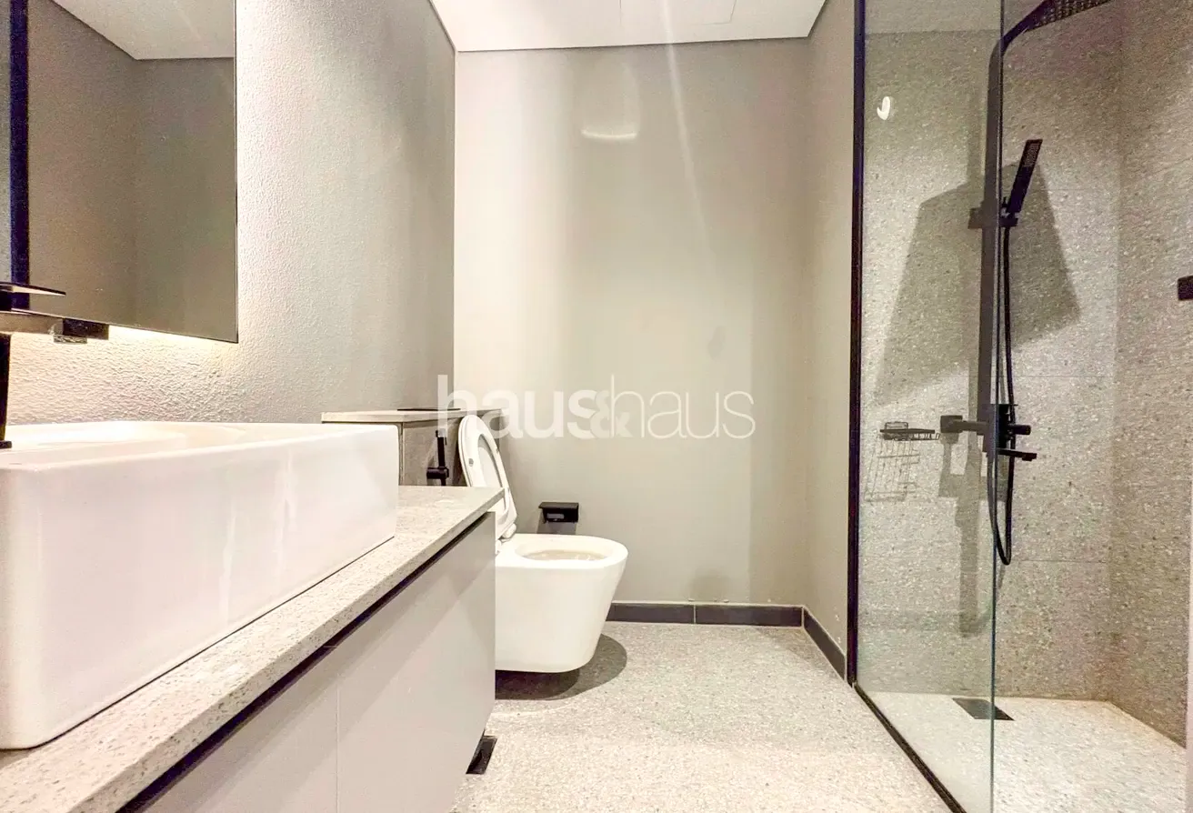 Modern Studio | High Floor | Ready to Move In