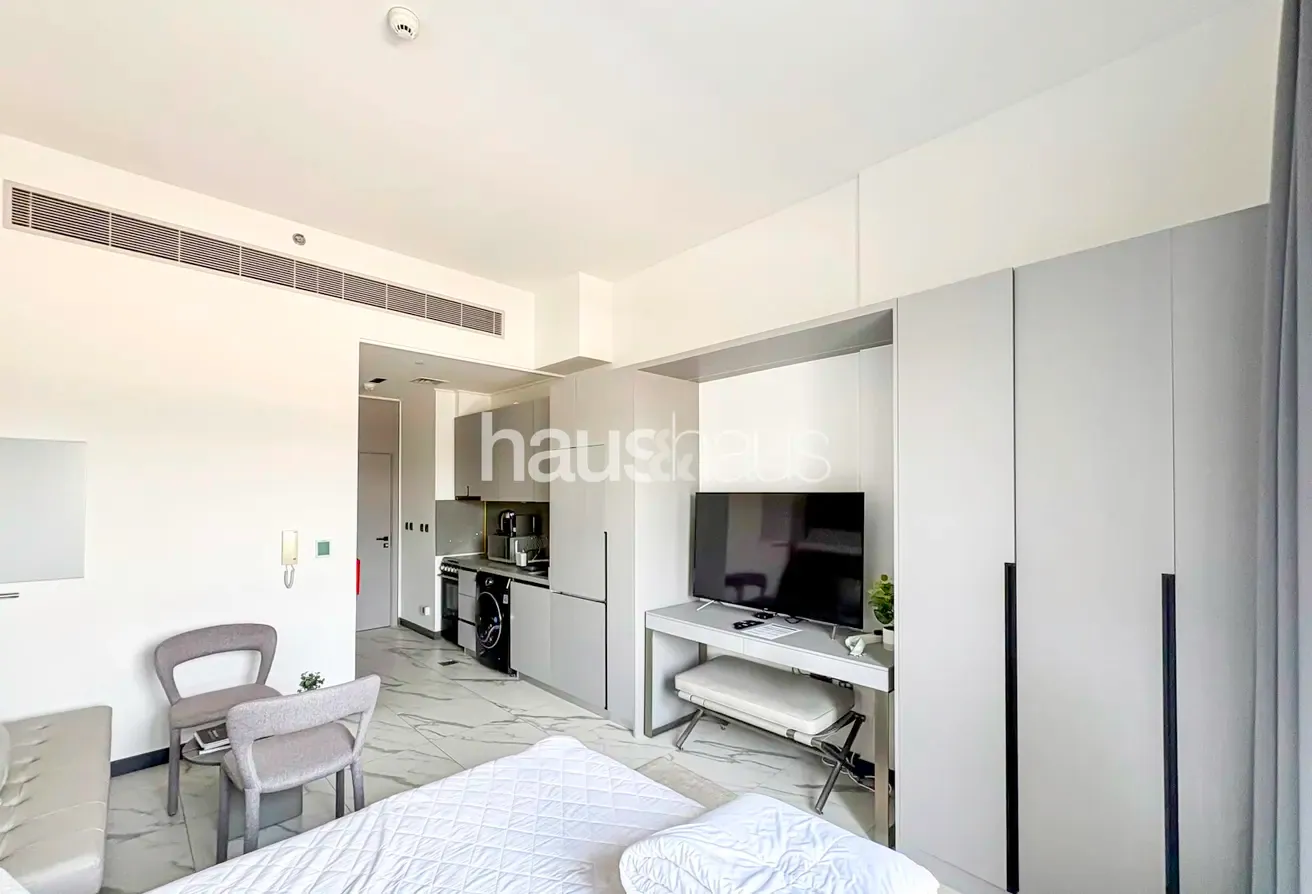 Vacant Now | Fully Furnished | Prime Location