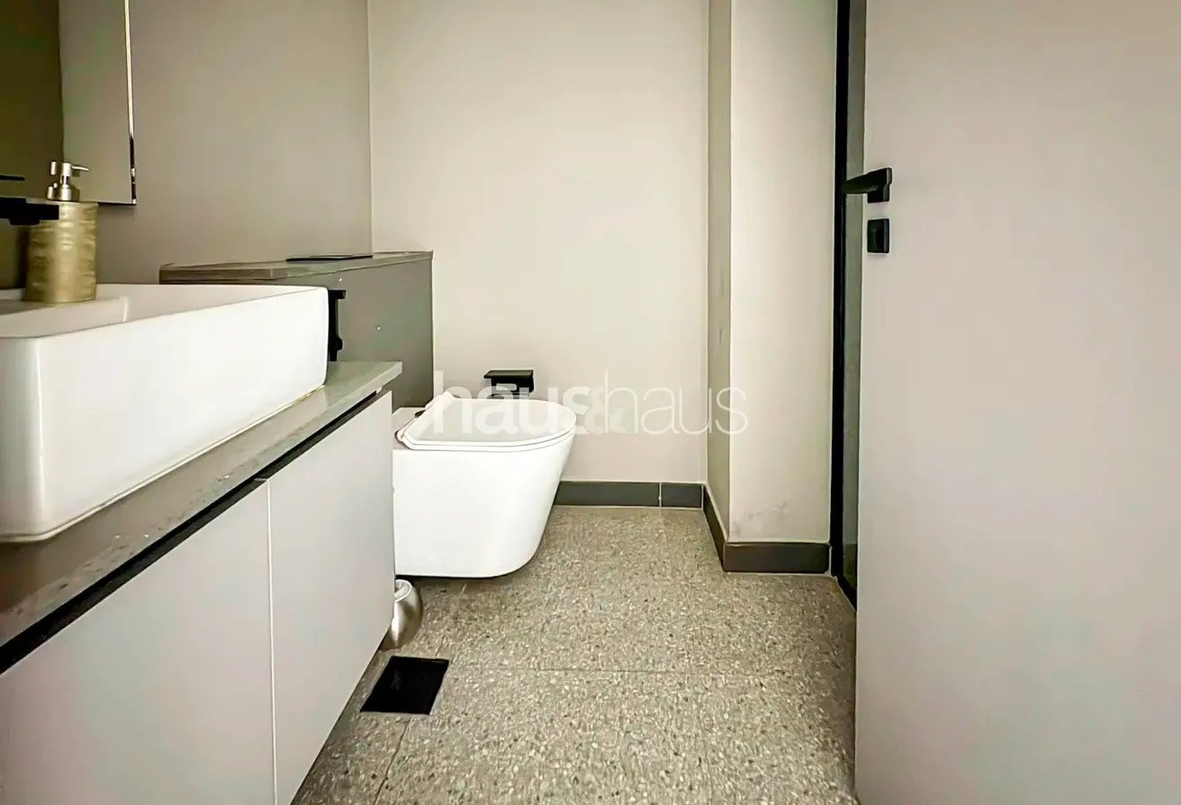 Vacant Now | Fully Furnished | Prime Location