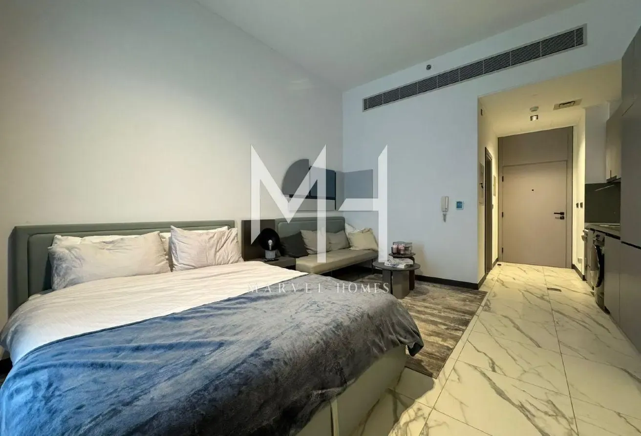 Up to 6 Cheques | Furnished | Townhouse View