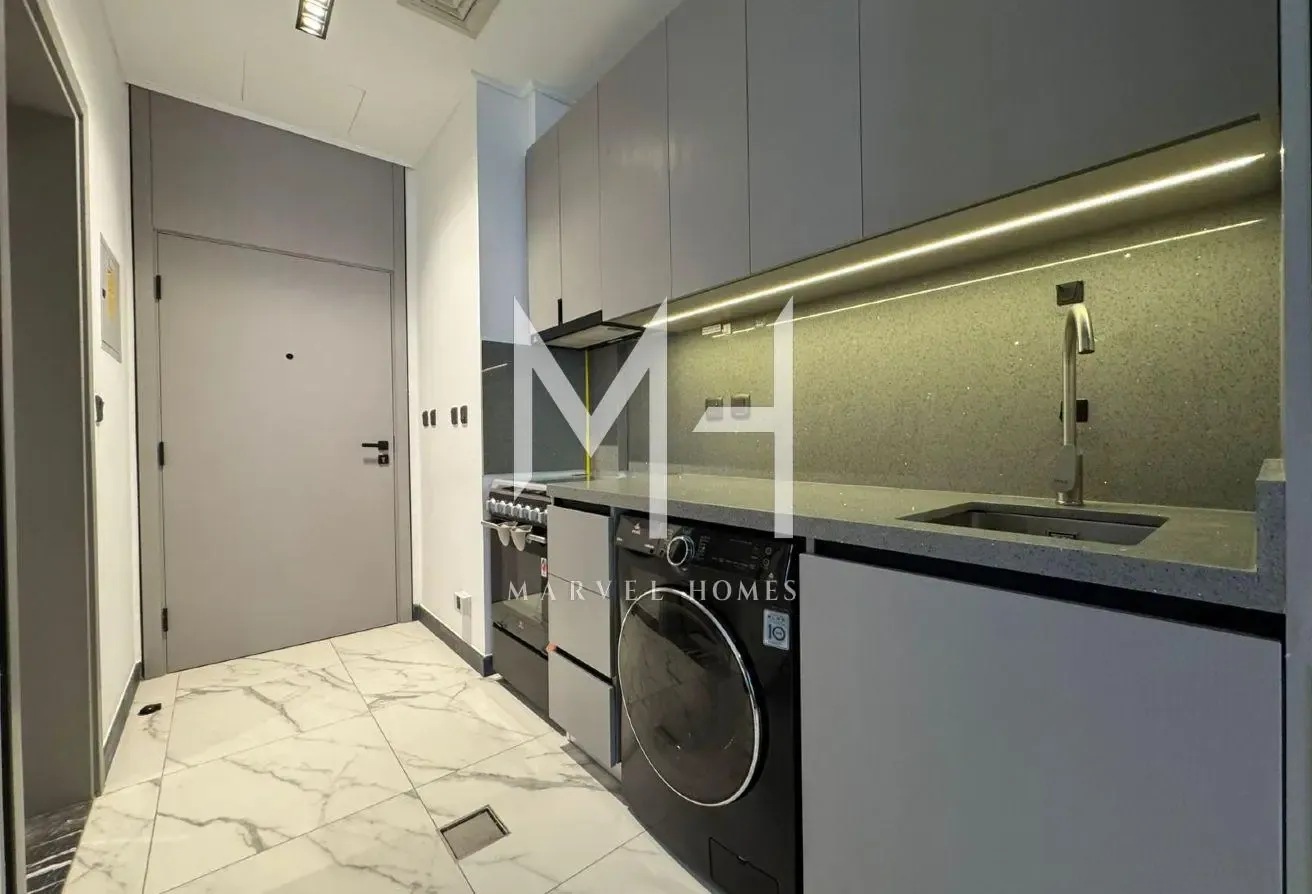 Up to 6 Cheques | Furnished | Townhouse View