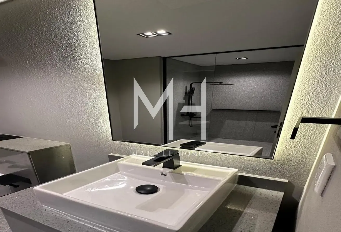 Up to 6 Cheques | Furnished | Townhouse View