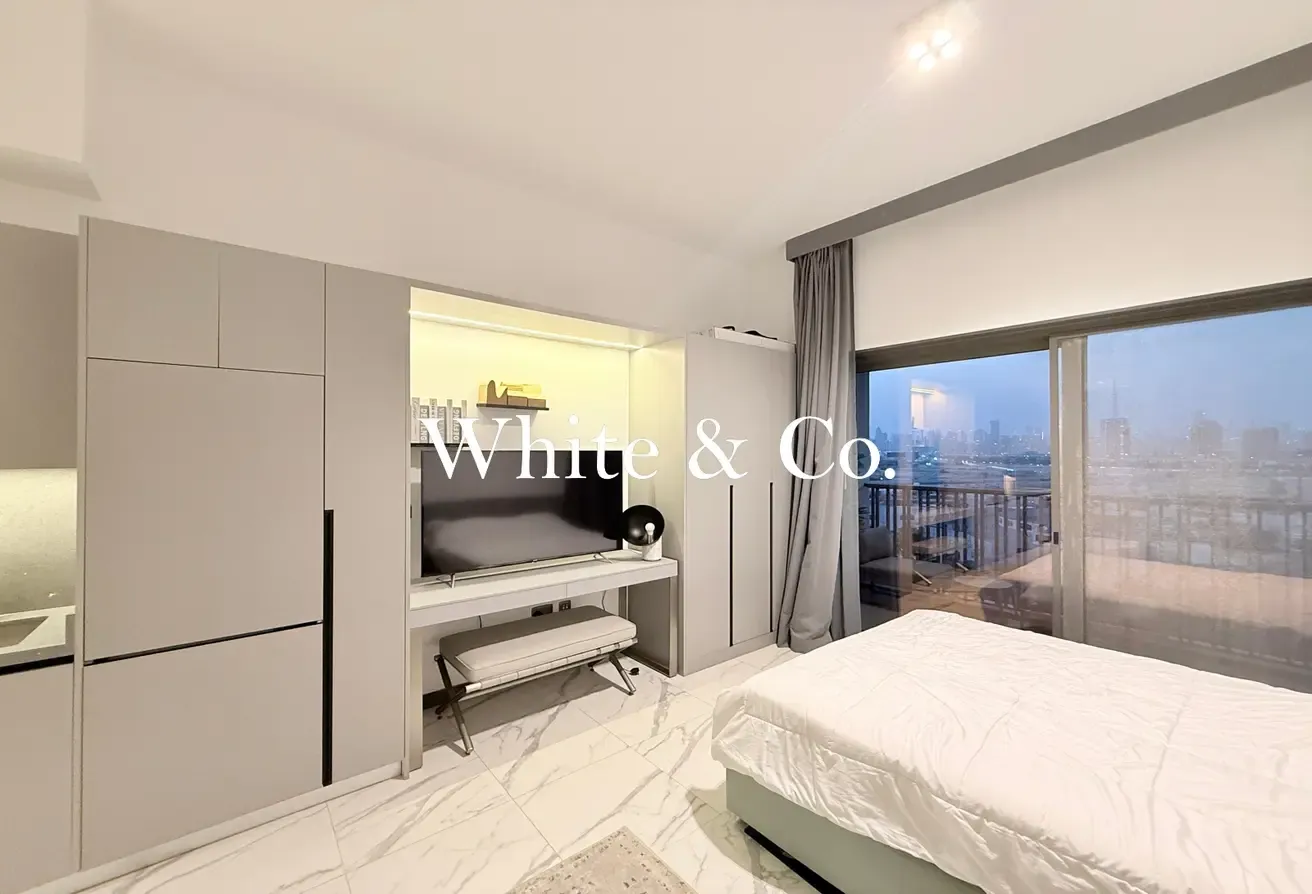 Burj View| Modern Design| Ready to move