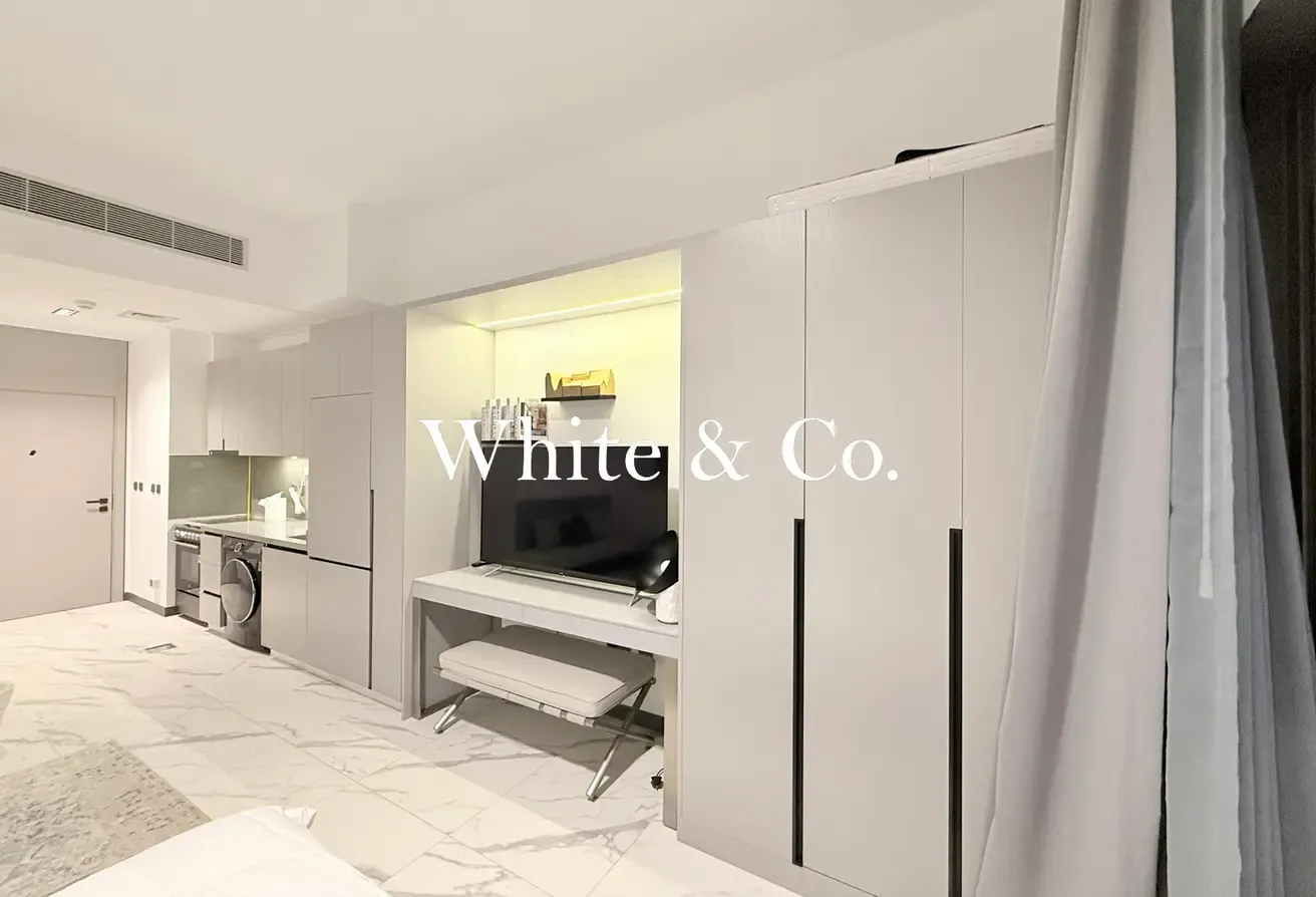 Burj View| Modern Design| Ready to move