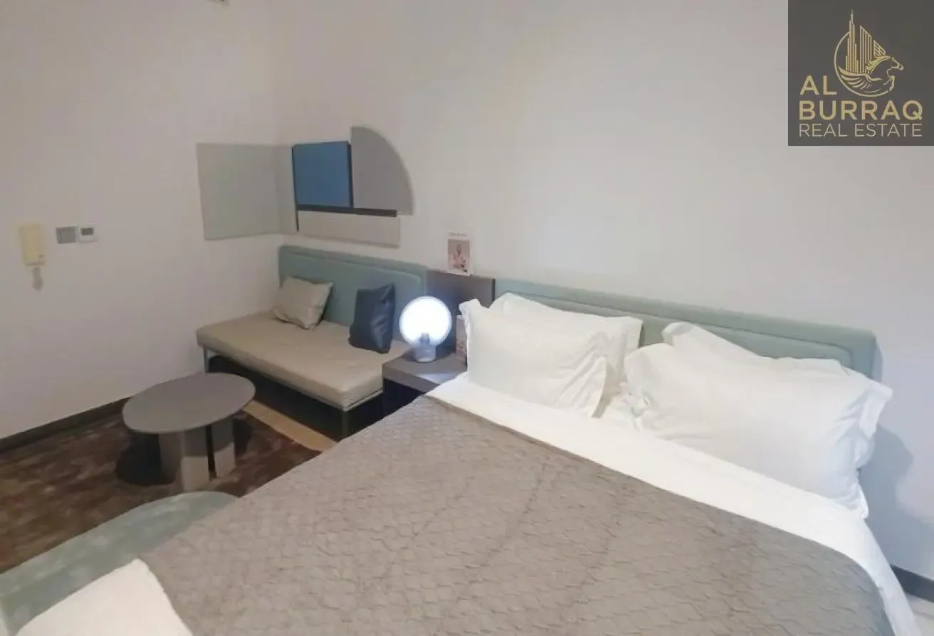 Fully Furnished | Skyline and Burj Khalifa View