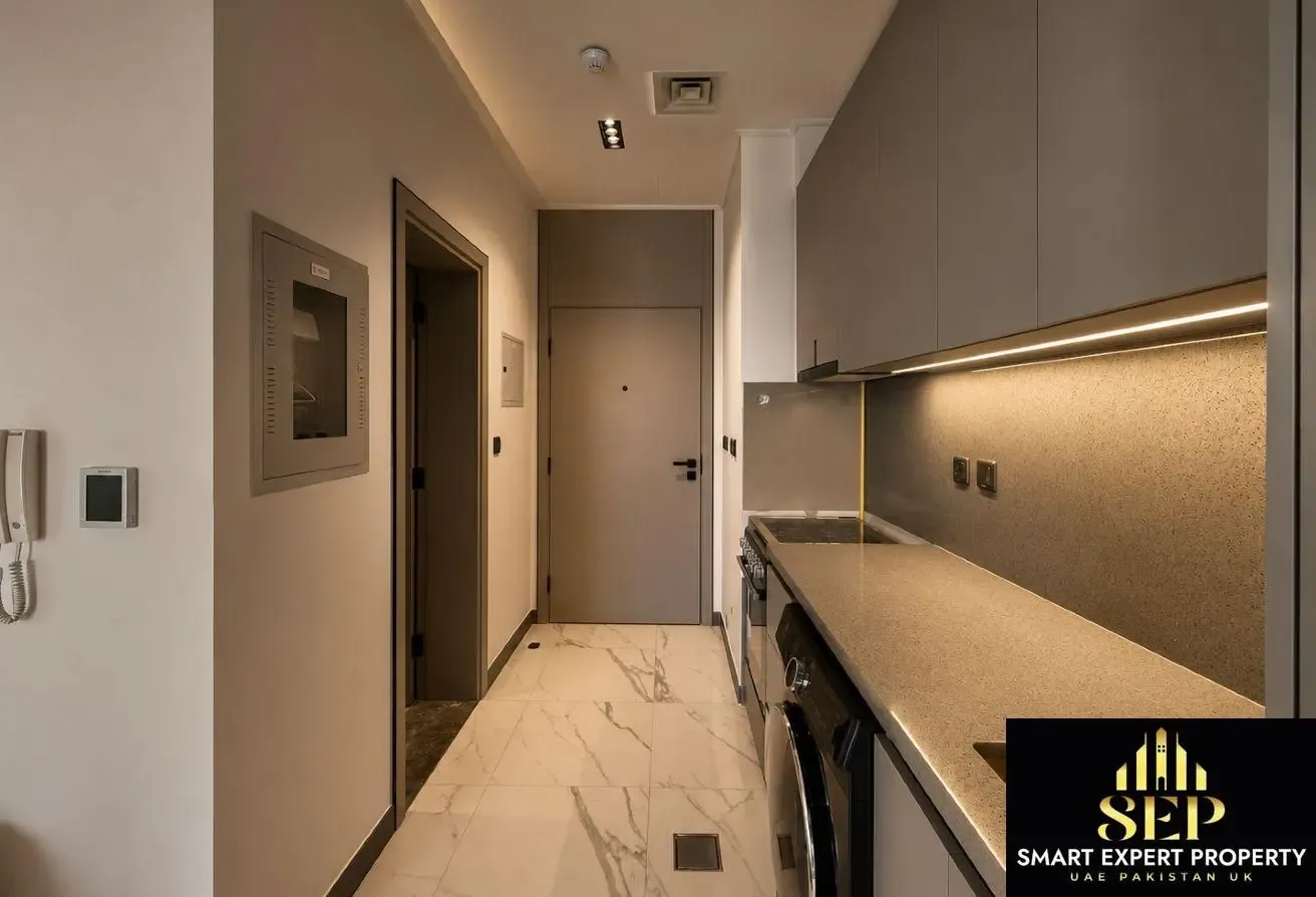 Highest Floor | Furnished | Flexible Cheques