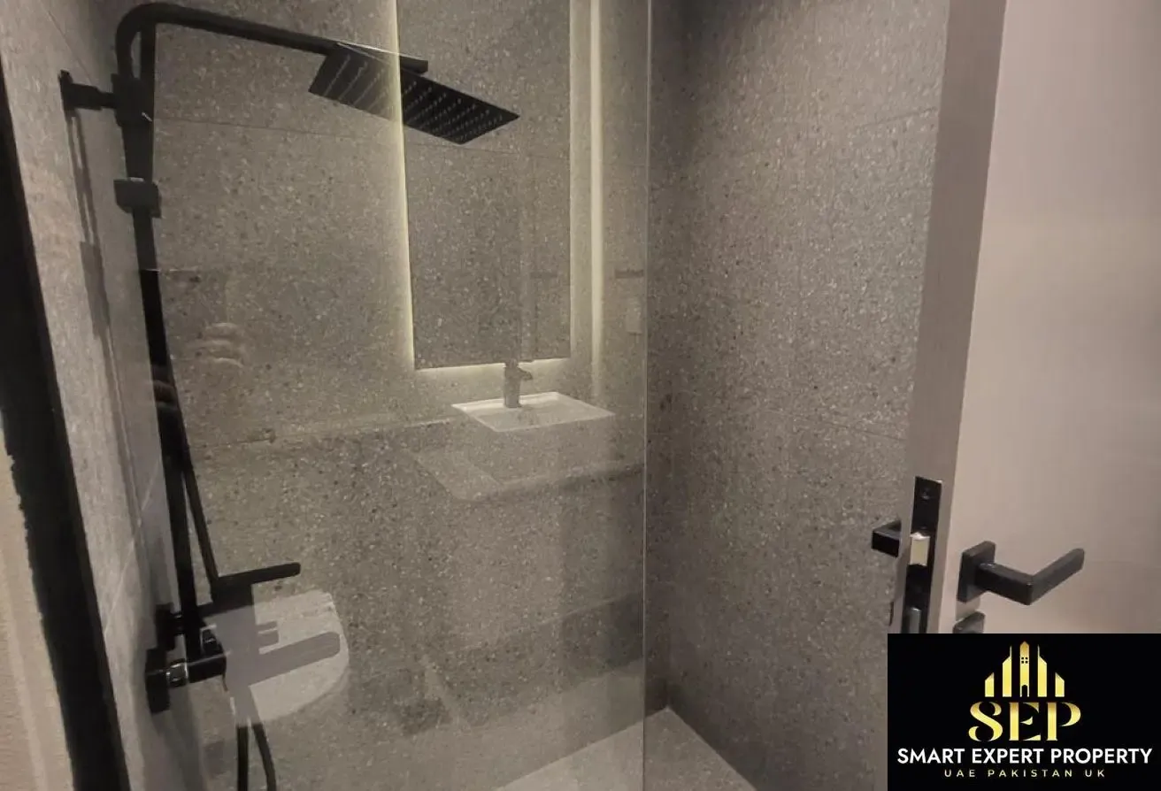 Highest Floor | Furnished | Flexible Cheques
