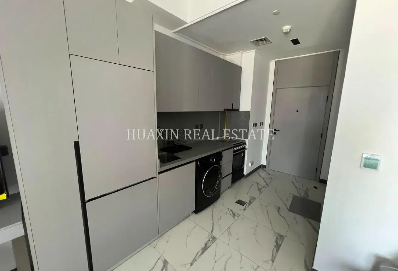 Furnished Studio l Modern l Spacious
