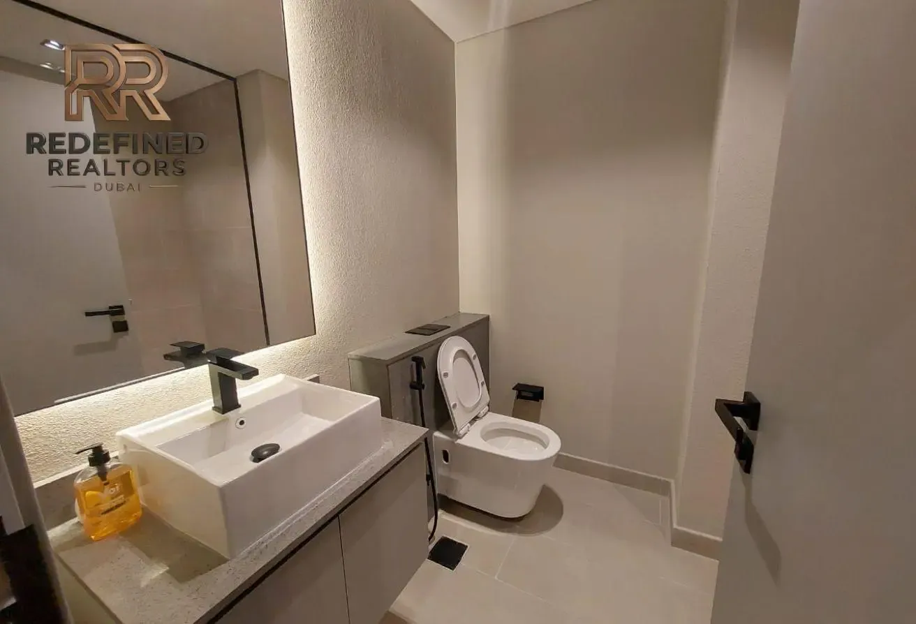 VACANT | READY TO MOVE IN | HIGHEST FLOOR