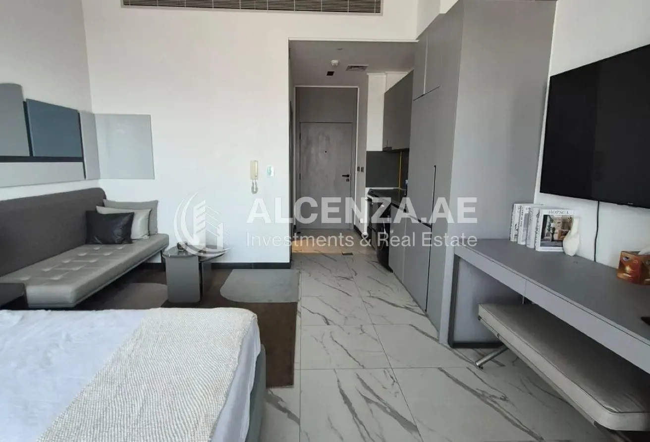 Fully Furnished | Spacious | Ready to Move in