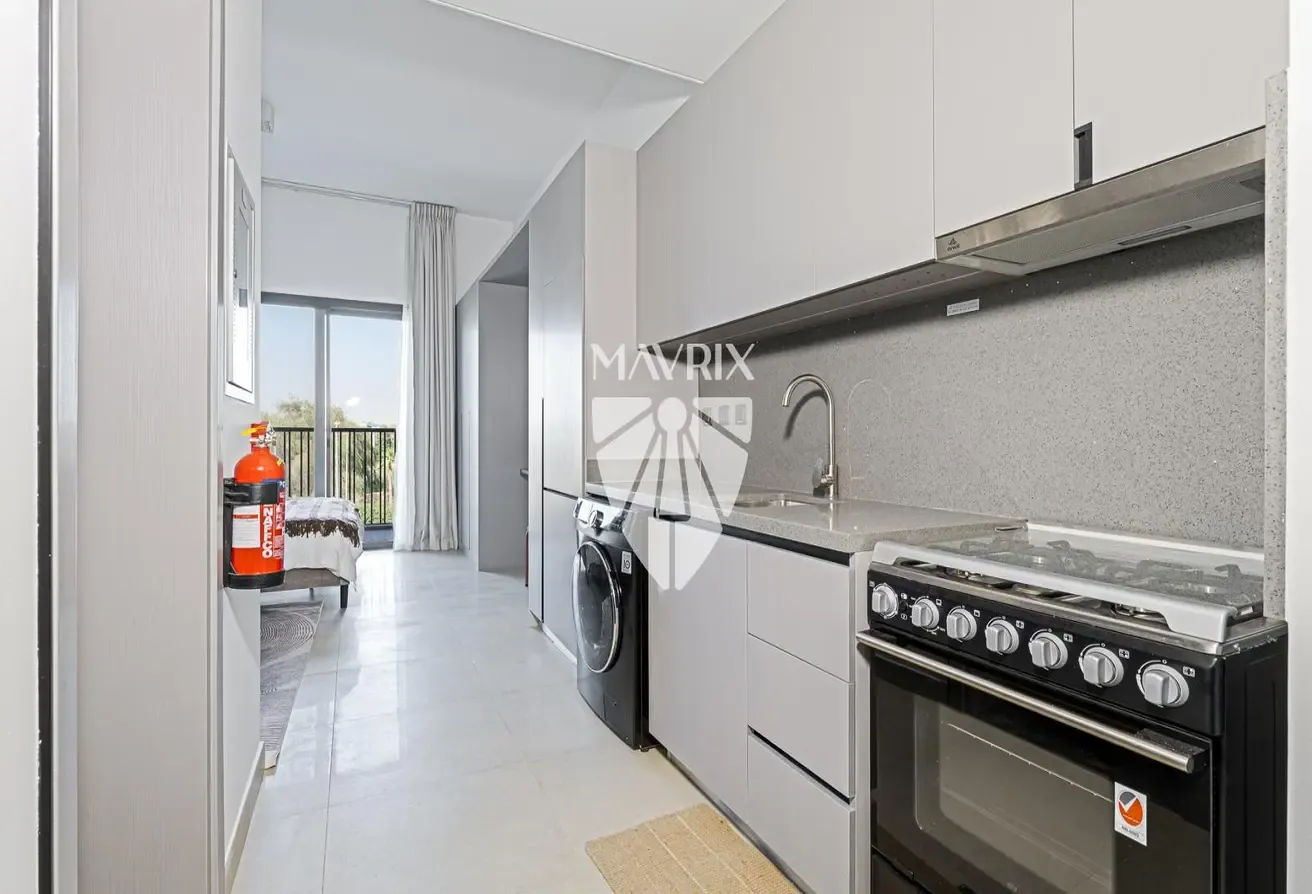 Spacious | Fully Furnished | Multiple Cheques