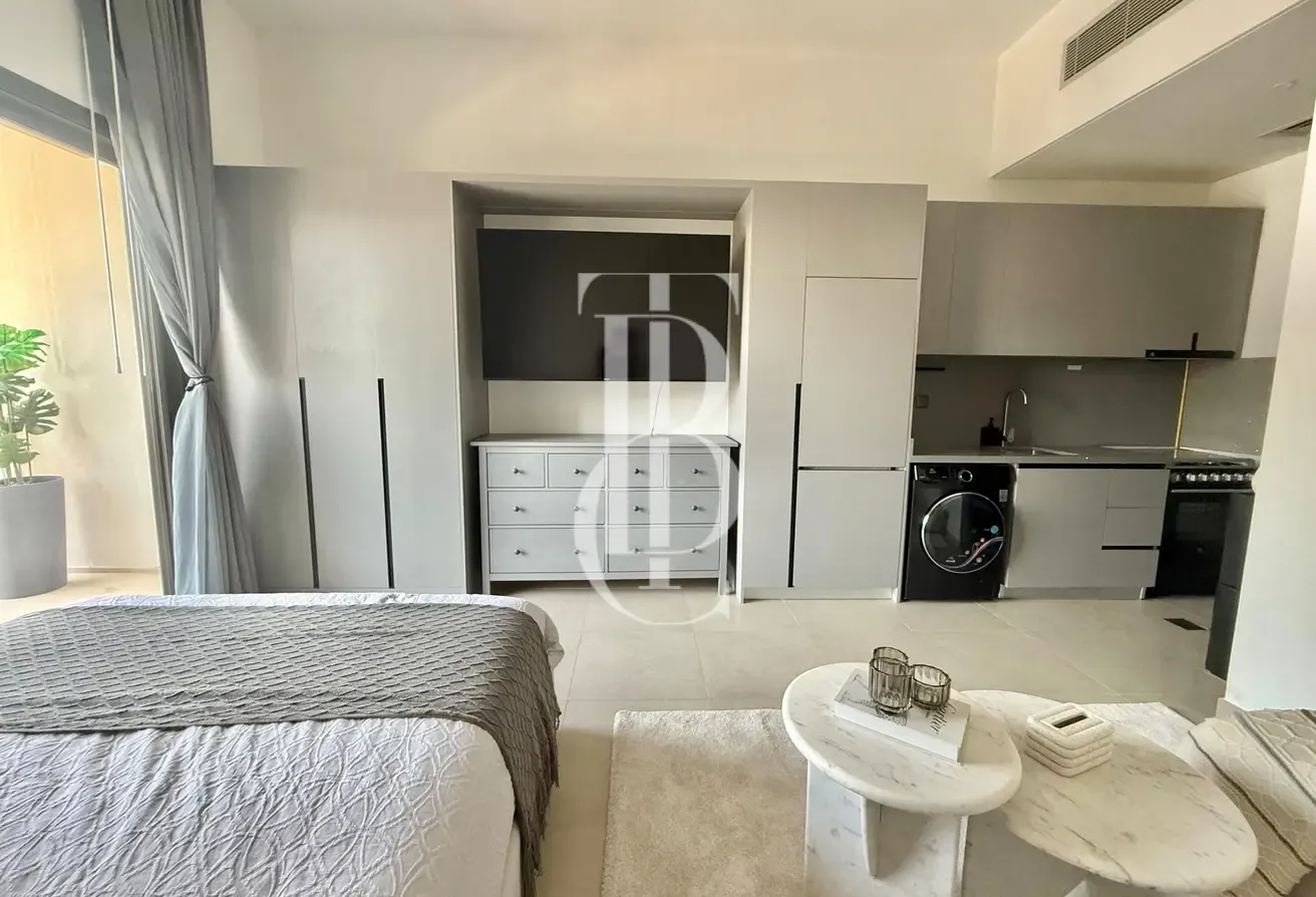 Fully Furnished | Available Now | High Floor