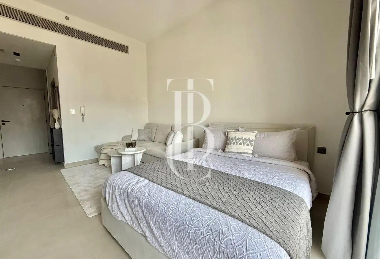 Fully Furnished | Available Now | High Floor