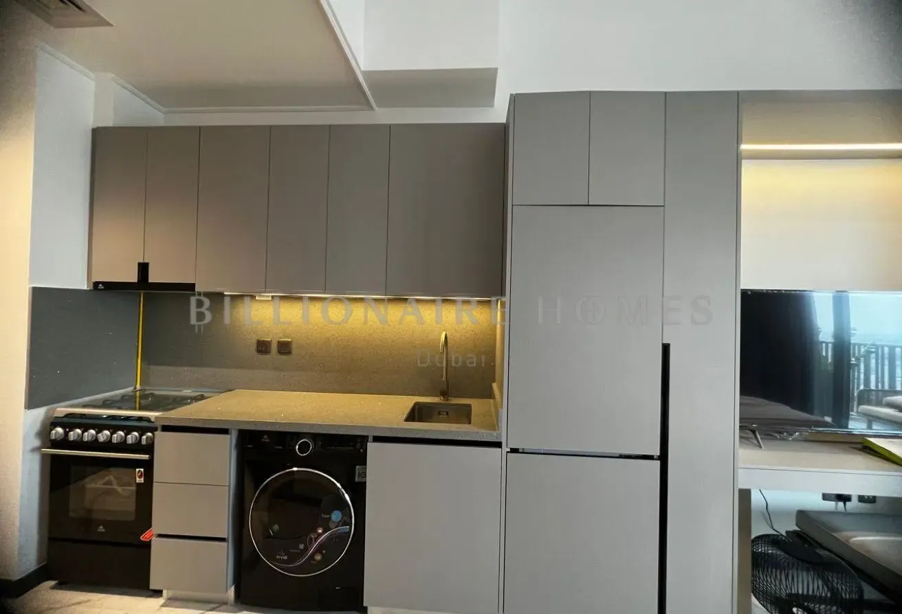 Fully Furnished | Multiple Cheques | Vacant