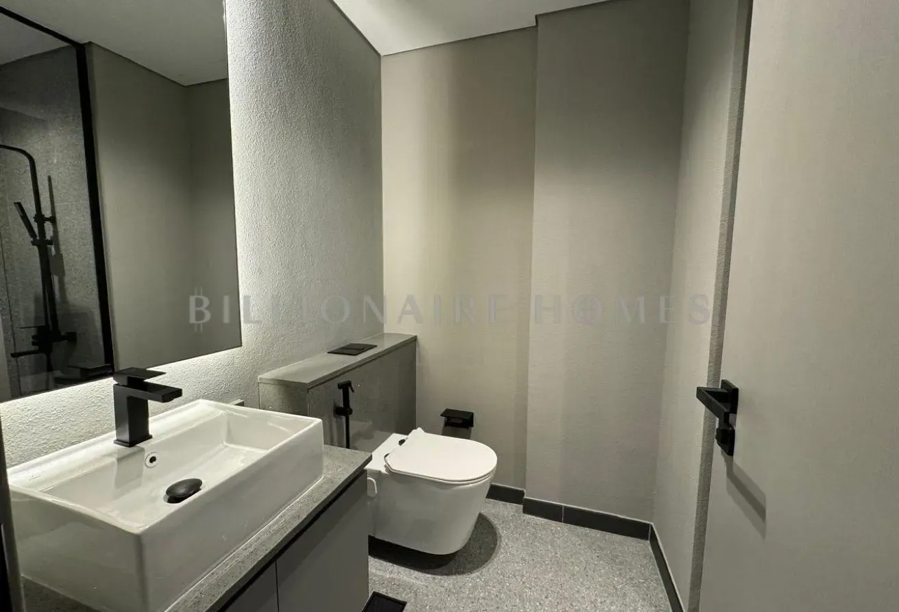 Fully Furnished | Multiple Cheques | Vacant