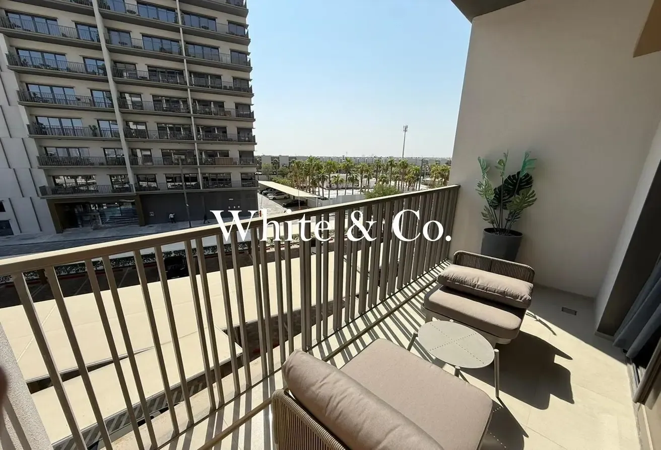 Fully Furnished | Cheques Flexi | Vacant