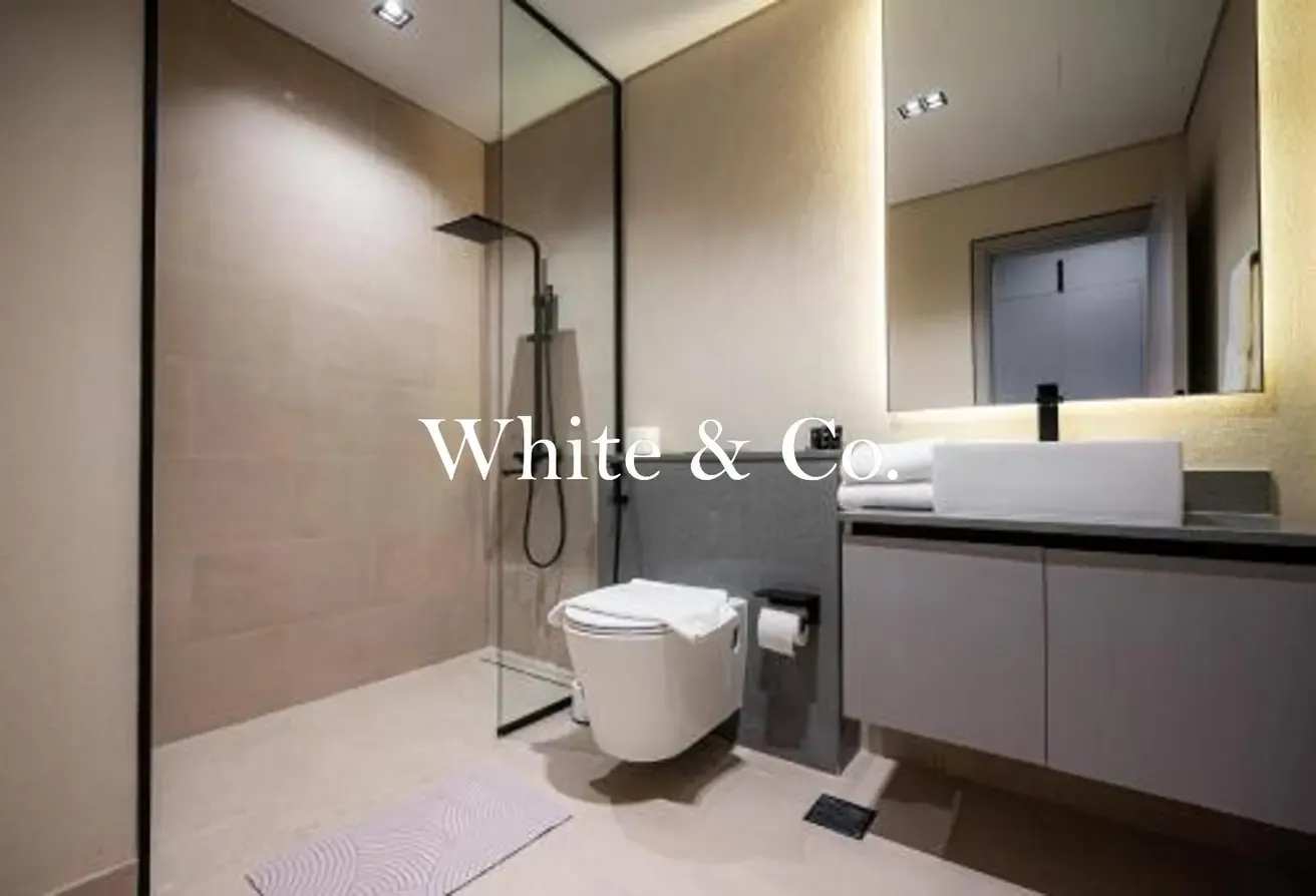Fully Furnished | Cheques Flexi | Vacant