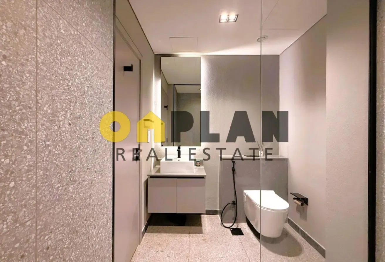 Modern Studio Furnished | Balcony with Open view