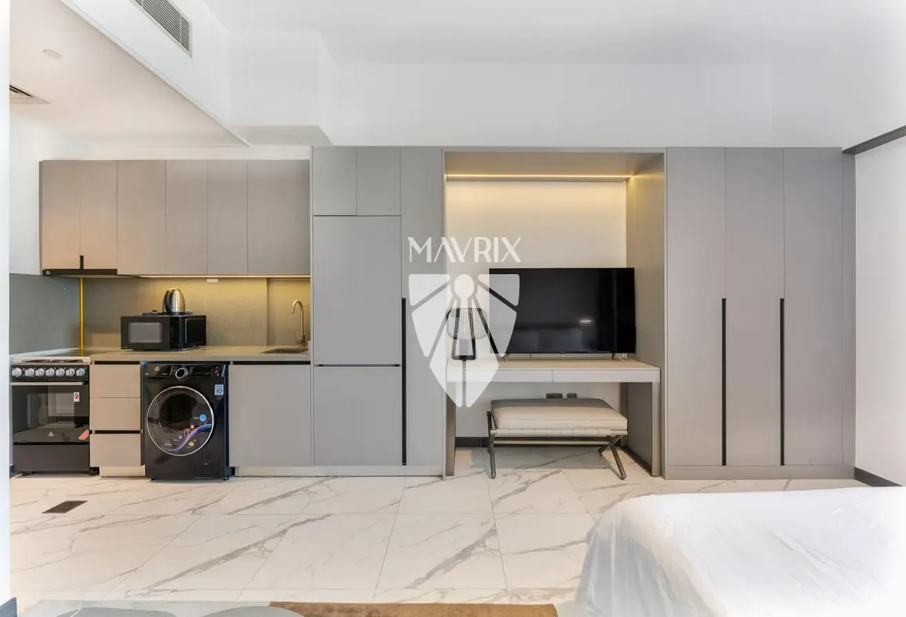Spacious Layout | Available Now | Fully Furnished