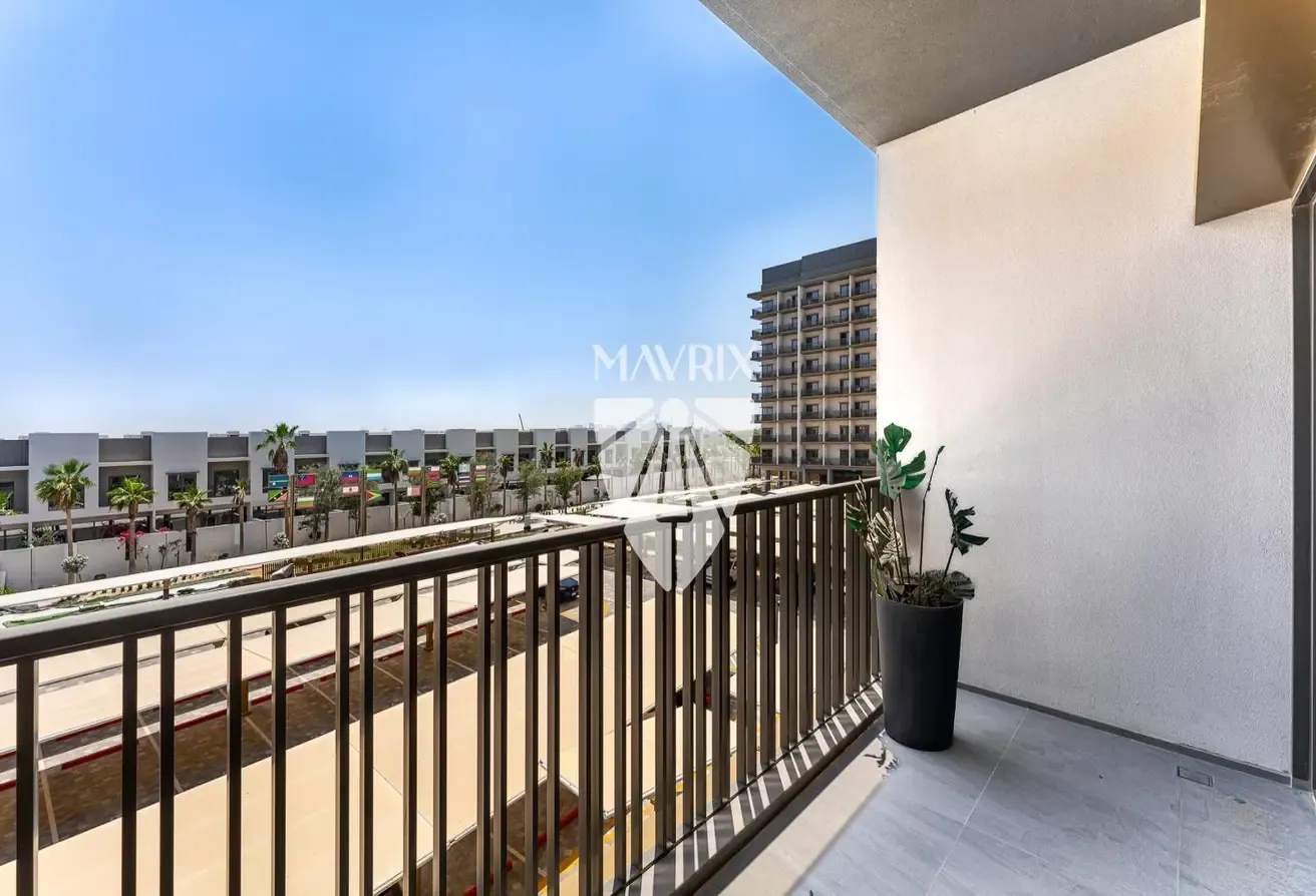 Spacious Layout | Available Now | Fully Furnished