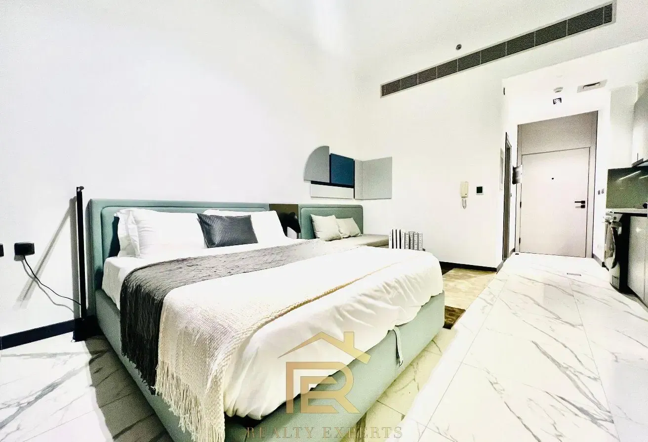 Furnished Studio| High floor | Ready to move in