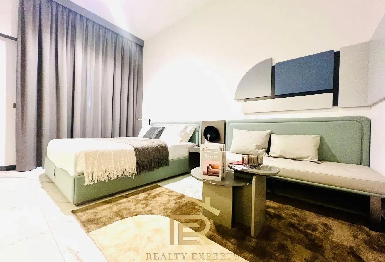Furnished Studio| High floor | Ready to move in