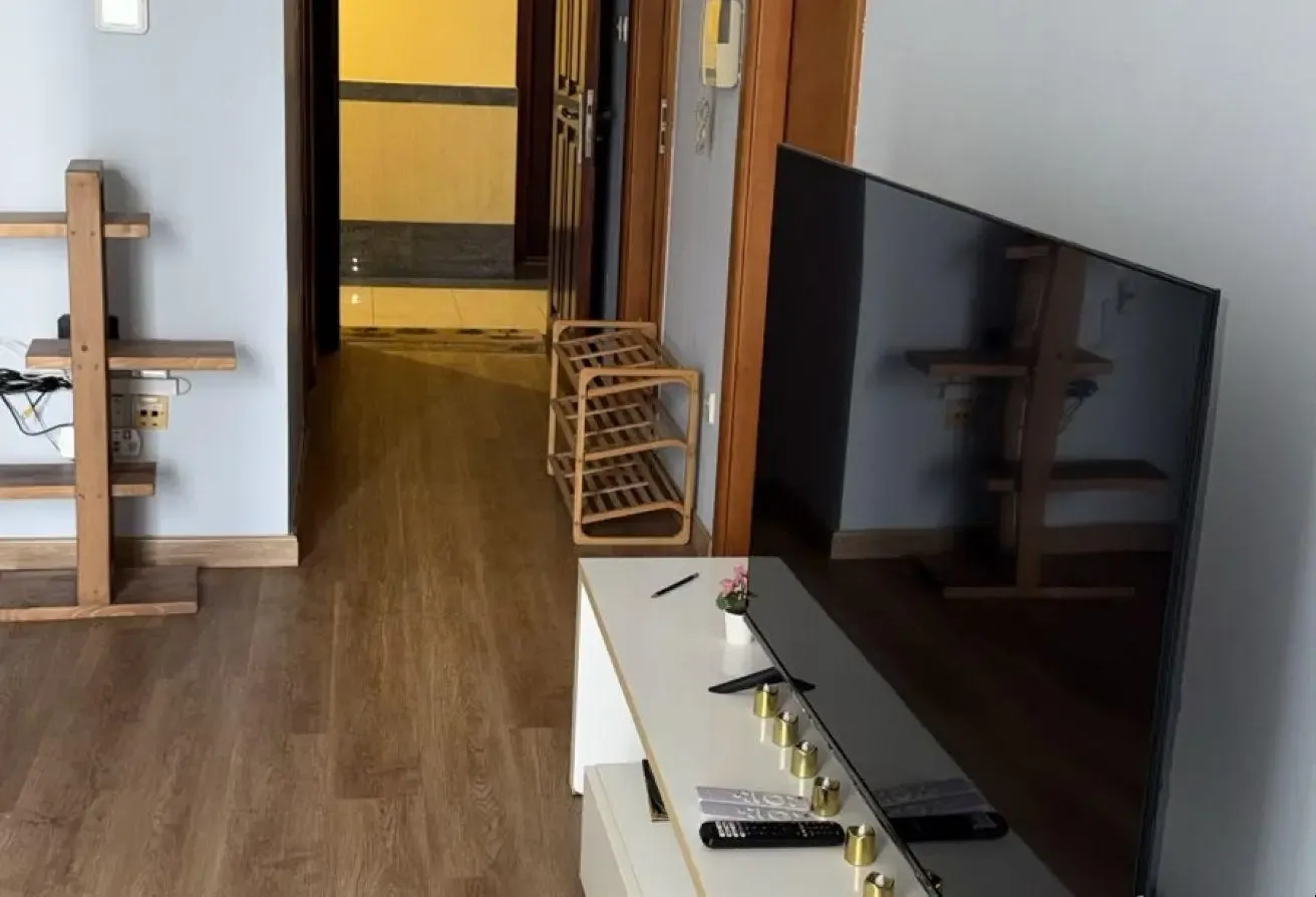 Close to Metro & Marina Walk | Spacious Furnished