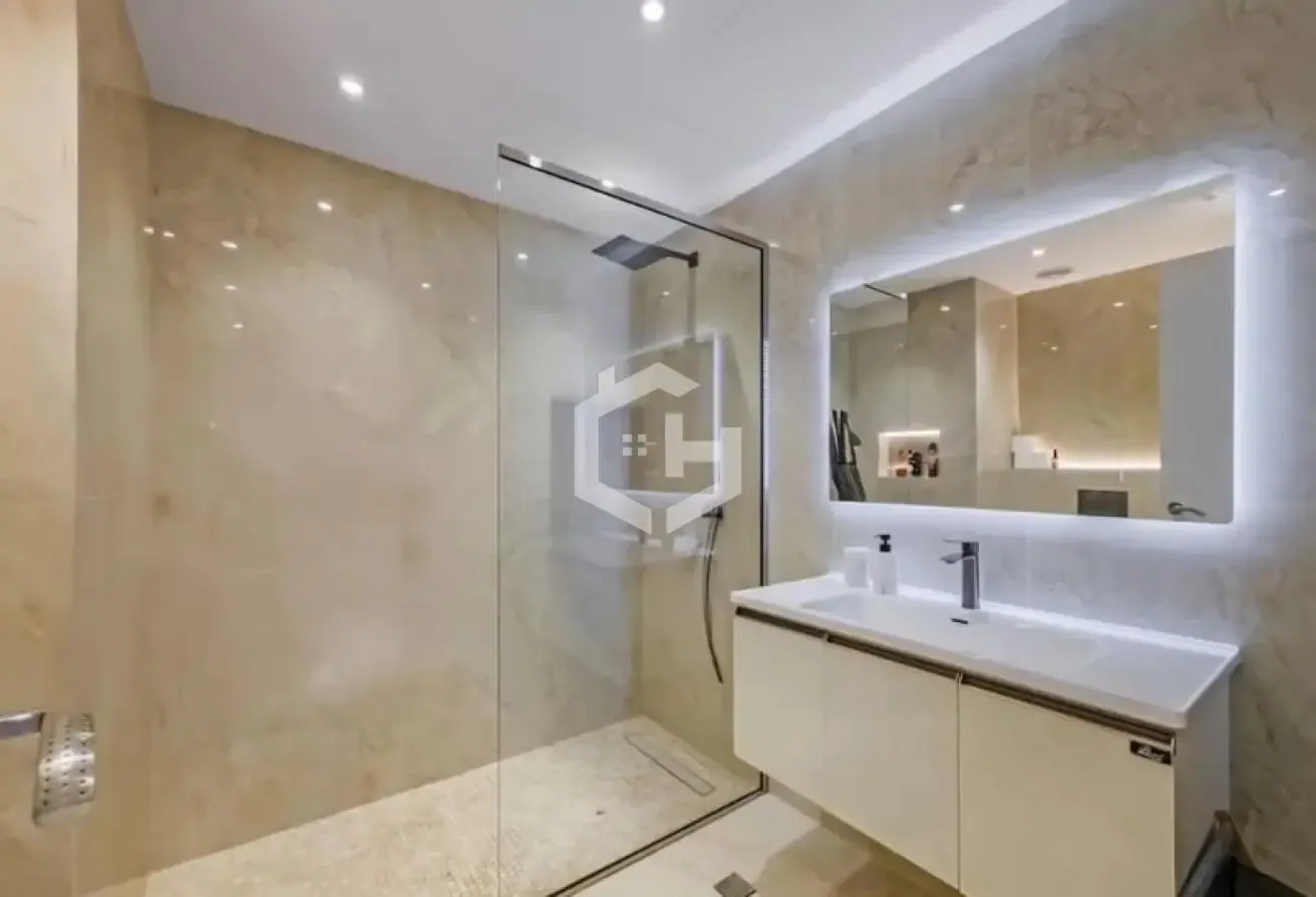 Fully Furnished | Near Metro| Ready To Move