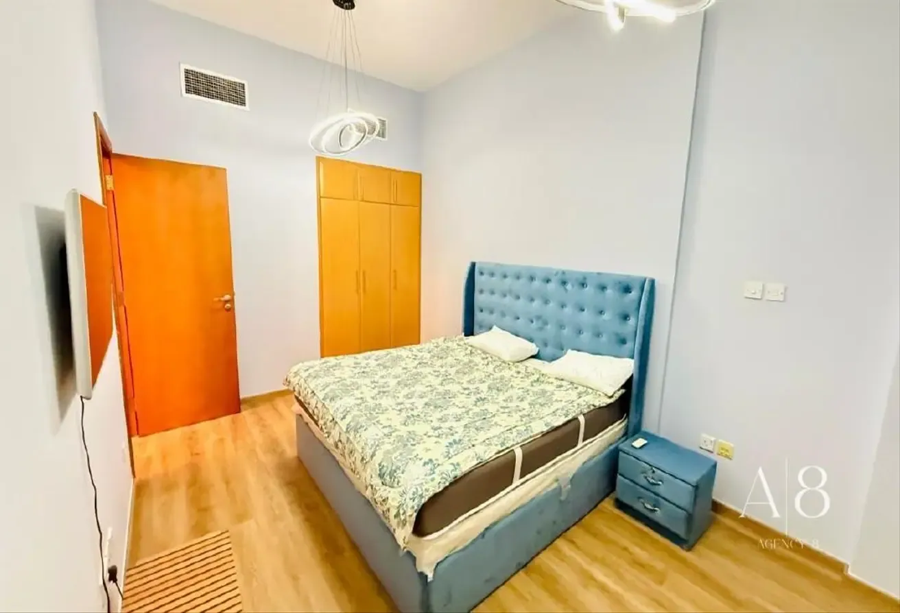 Vacant | Furnished | Next to Metro
