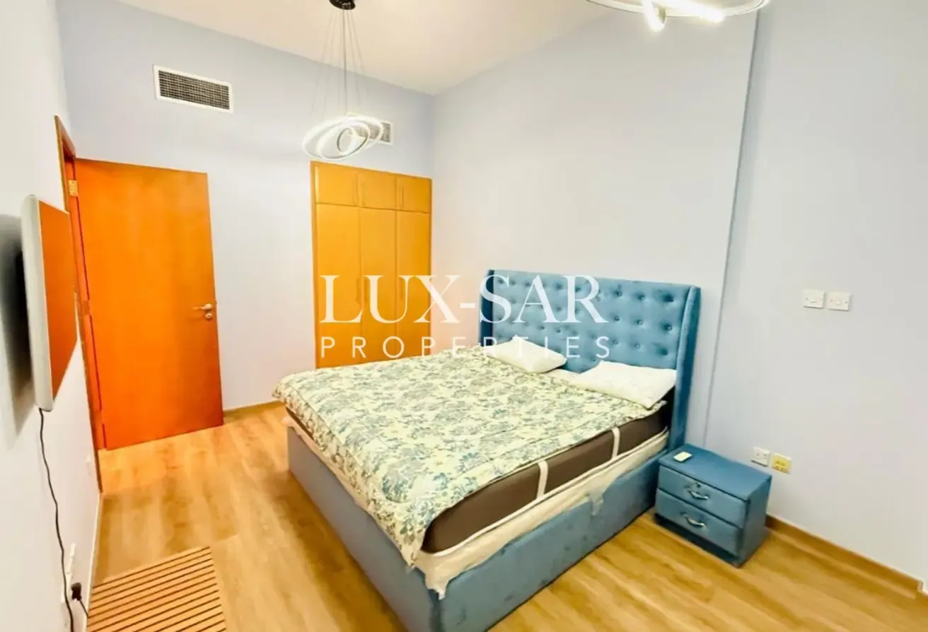 Near Metro | Modern 1BR | City Views