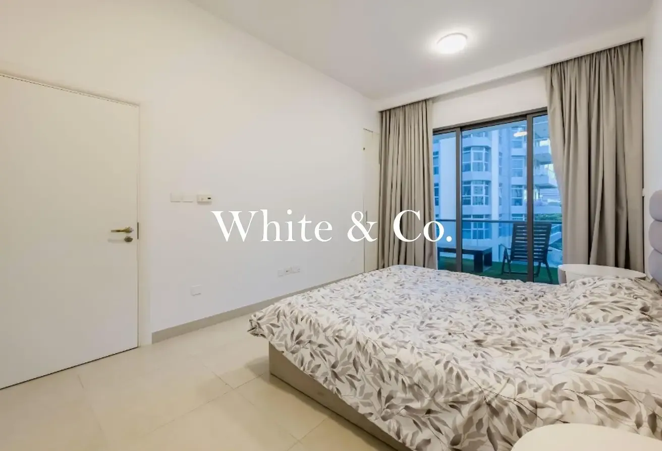 PREMIUM FURNISHED | UPGRADED | AVAILABLE
