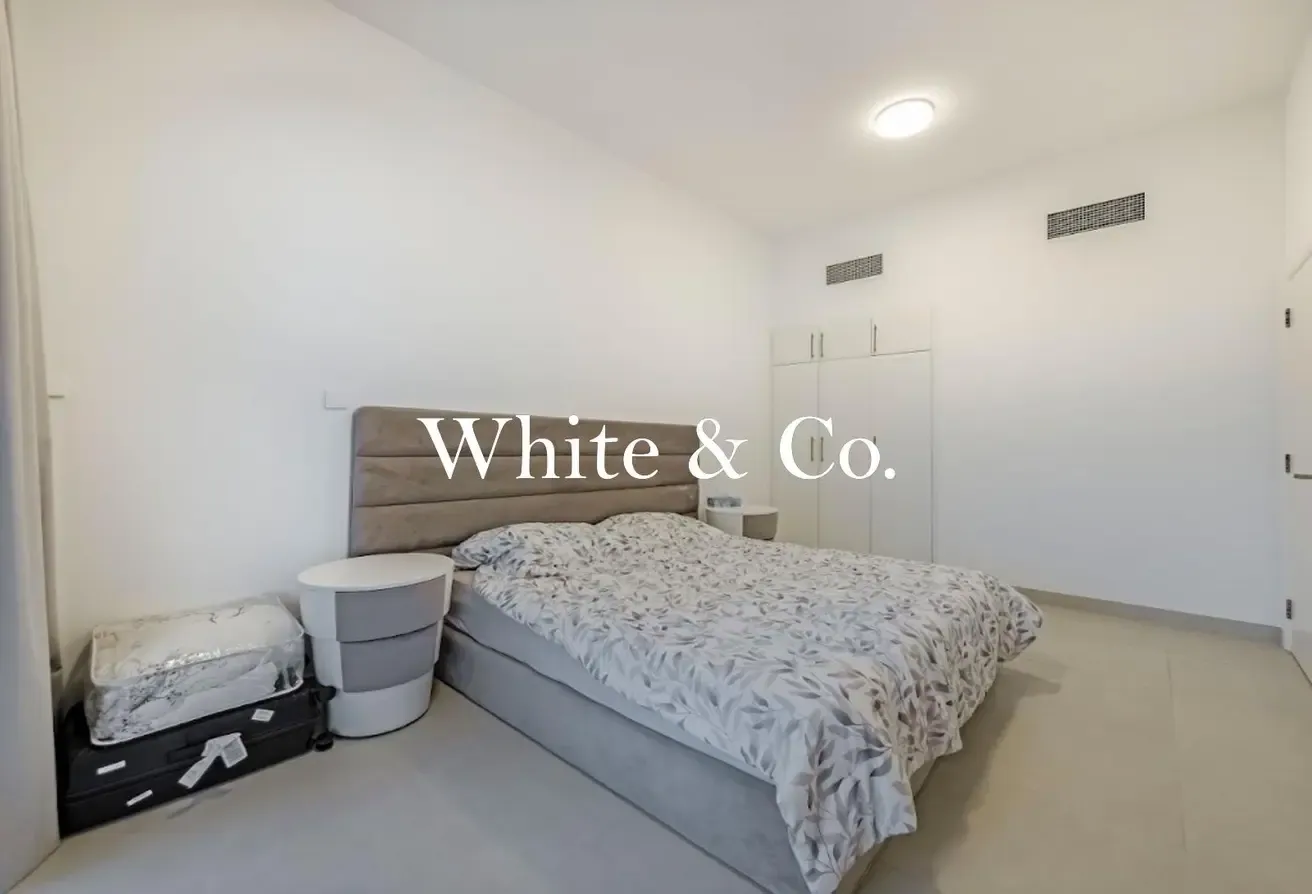 PREMIUM FURNISHED | UPGRADED | AVAILABLE