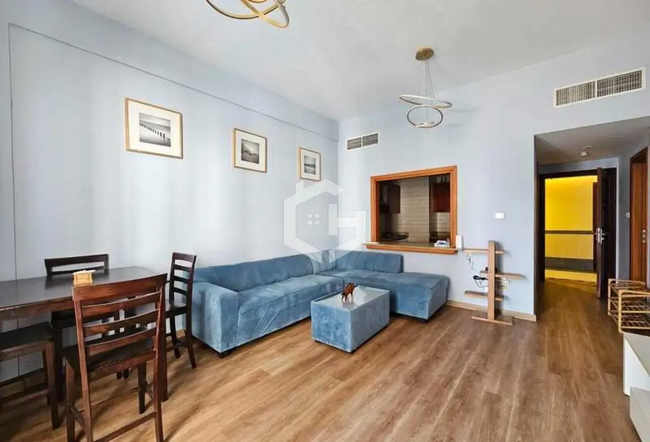 Furnished | Close to Metro | Vacant