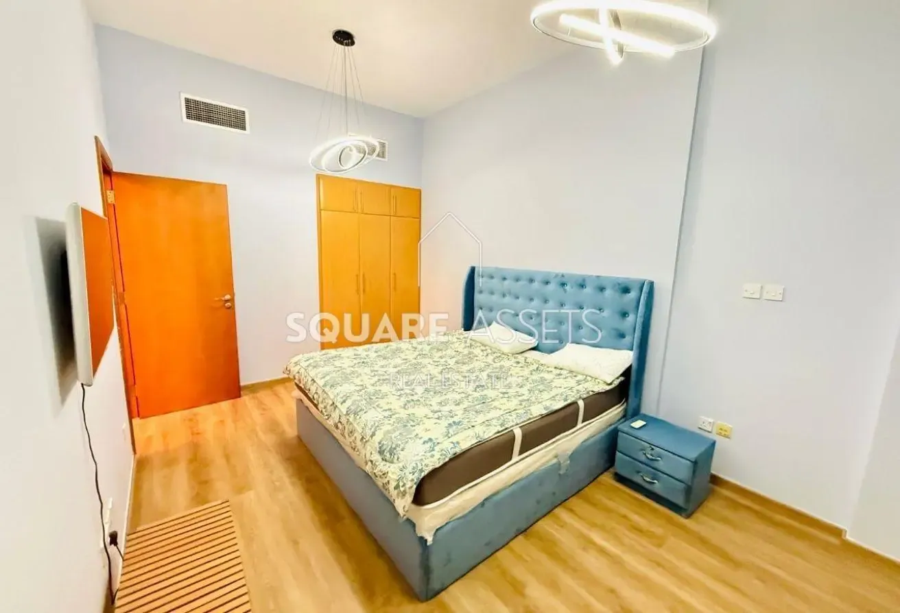 Stylish Fully Furnished & Upgraded | 1-Bedroom