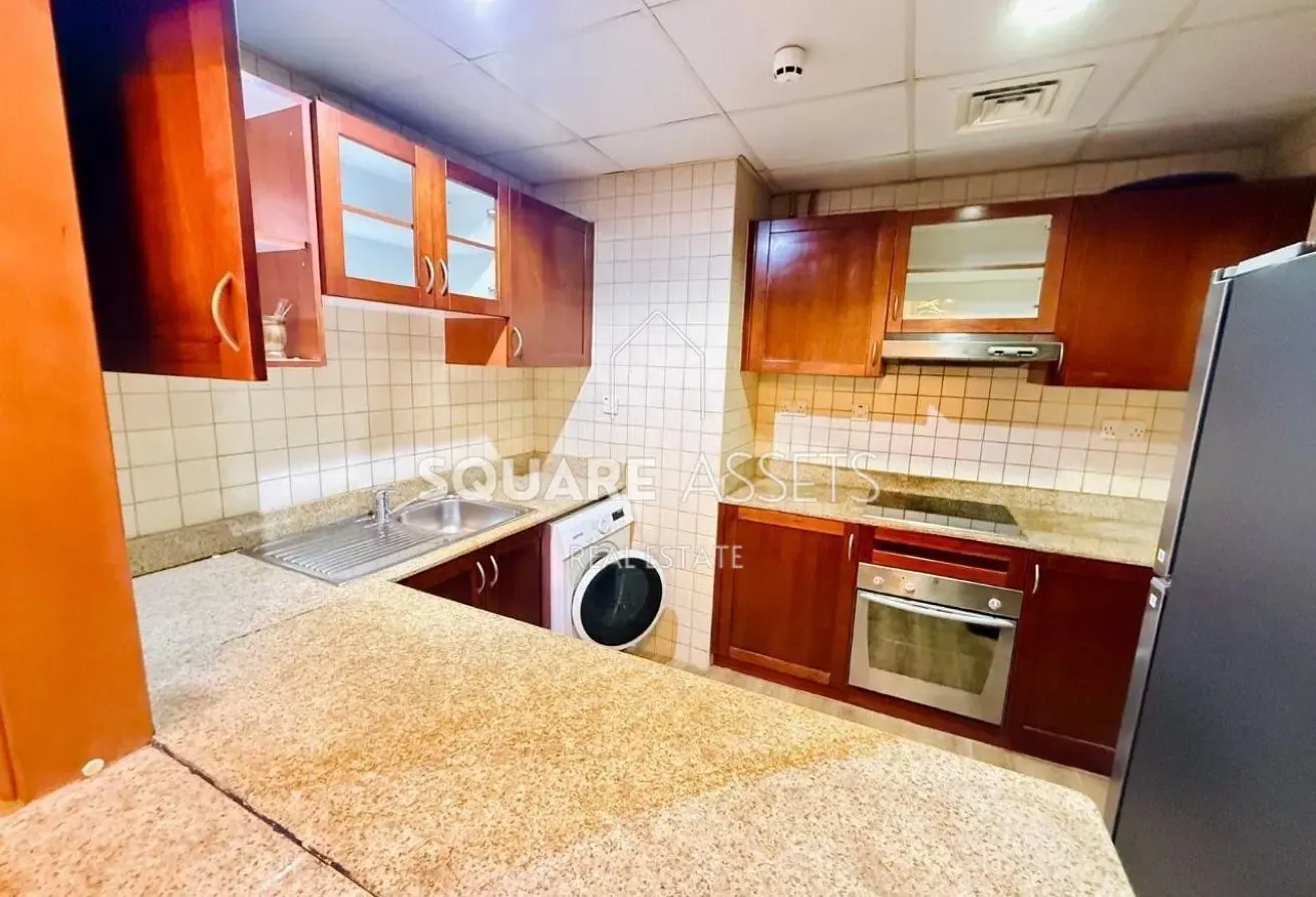 Stylish Fully Furnished & Upgraded | 1-Bedroom