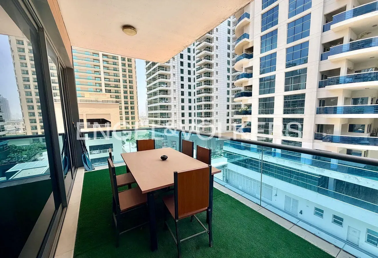 Furnished | Close to Metro | Vacant