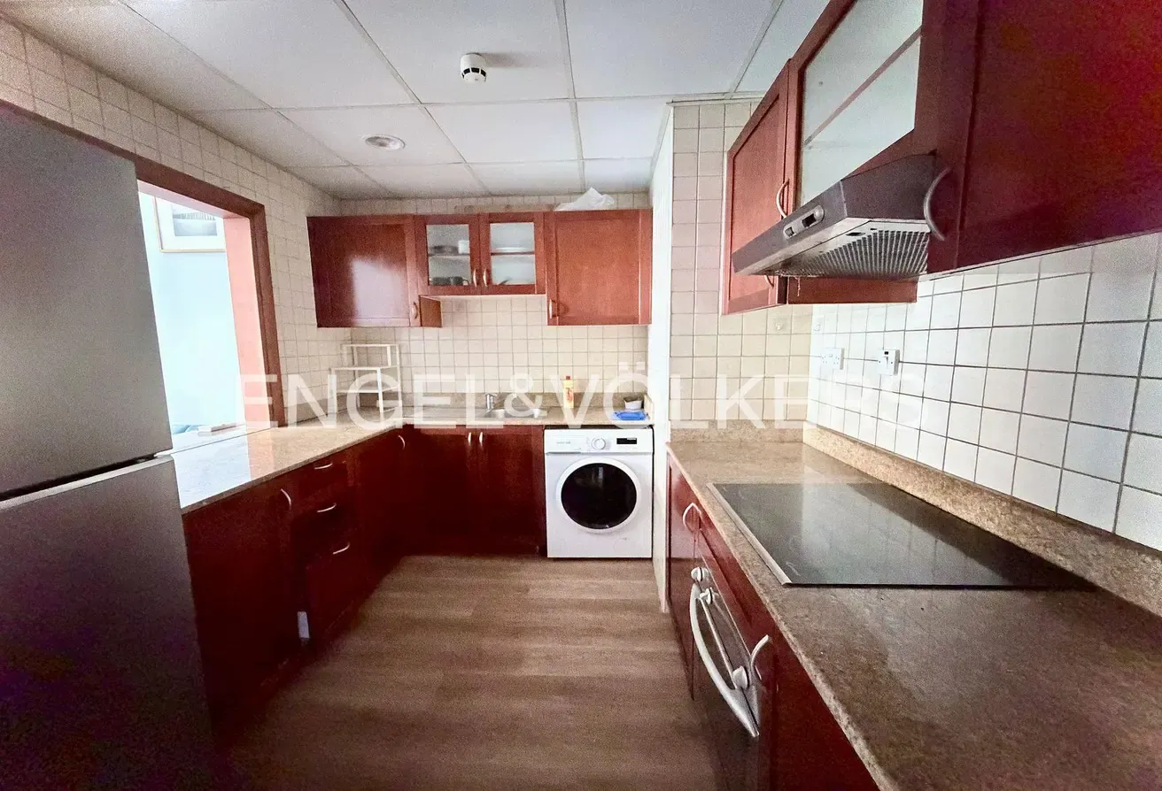 Furnished | Close to Metro | Vacant