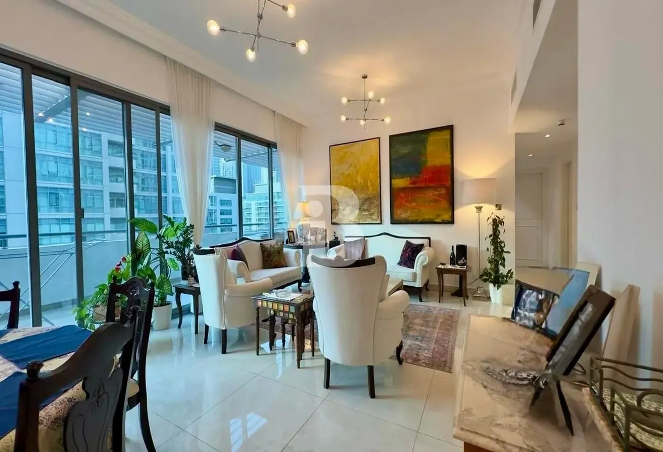 Spacious Living | Furnished | Vacant