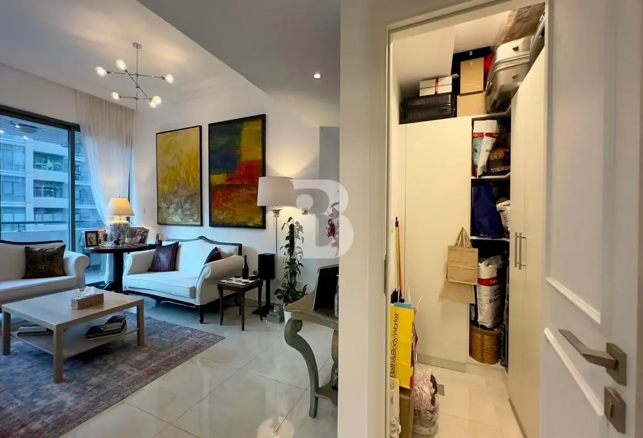 Spacious Living | Furnished | Vacant