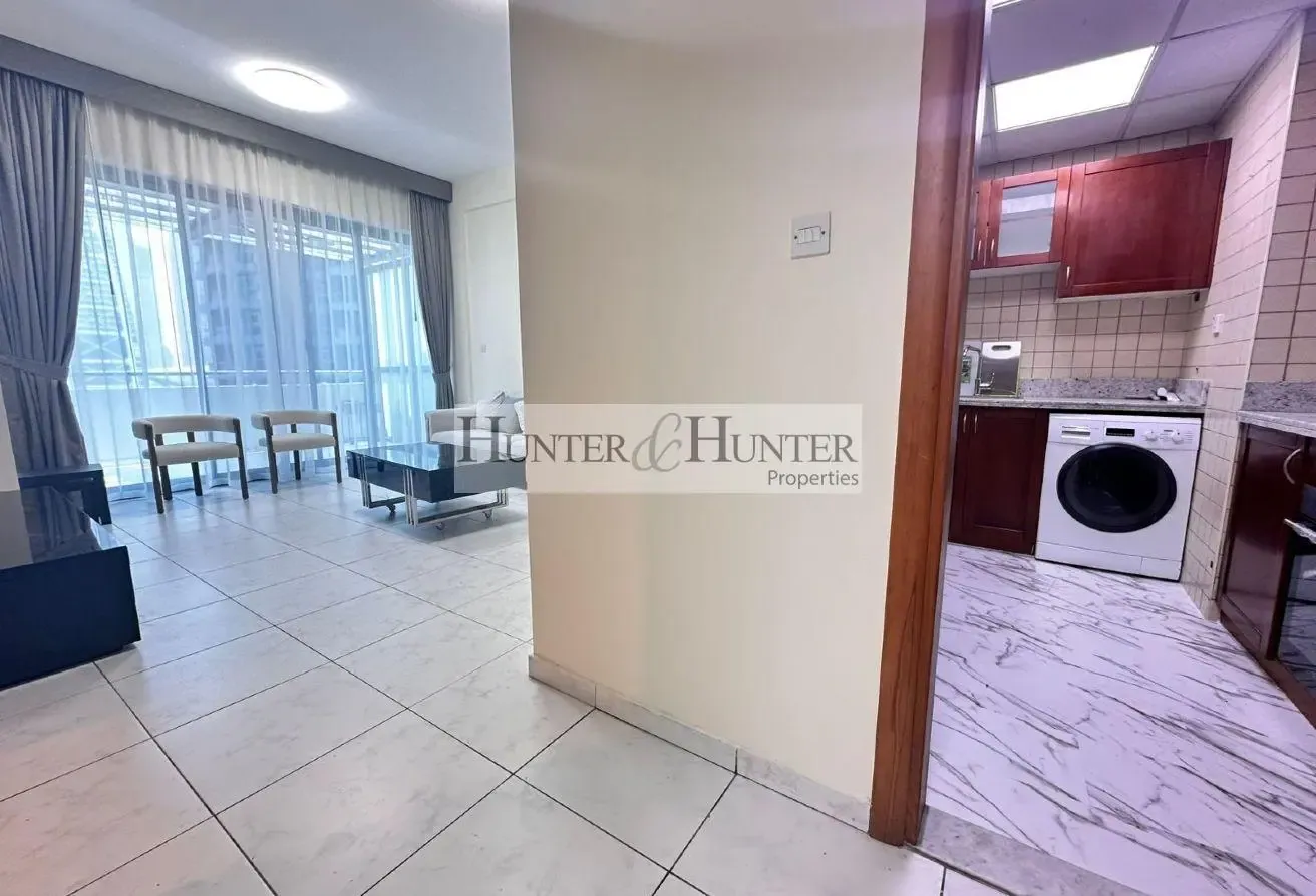 Prime Location | Furnished | Near Metro and Beach.