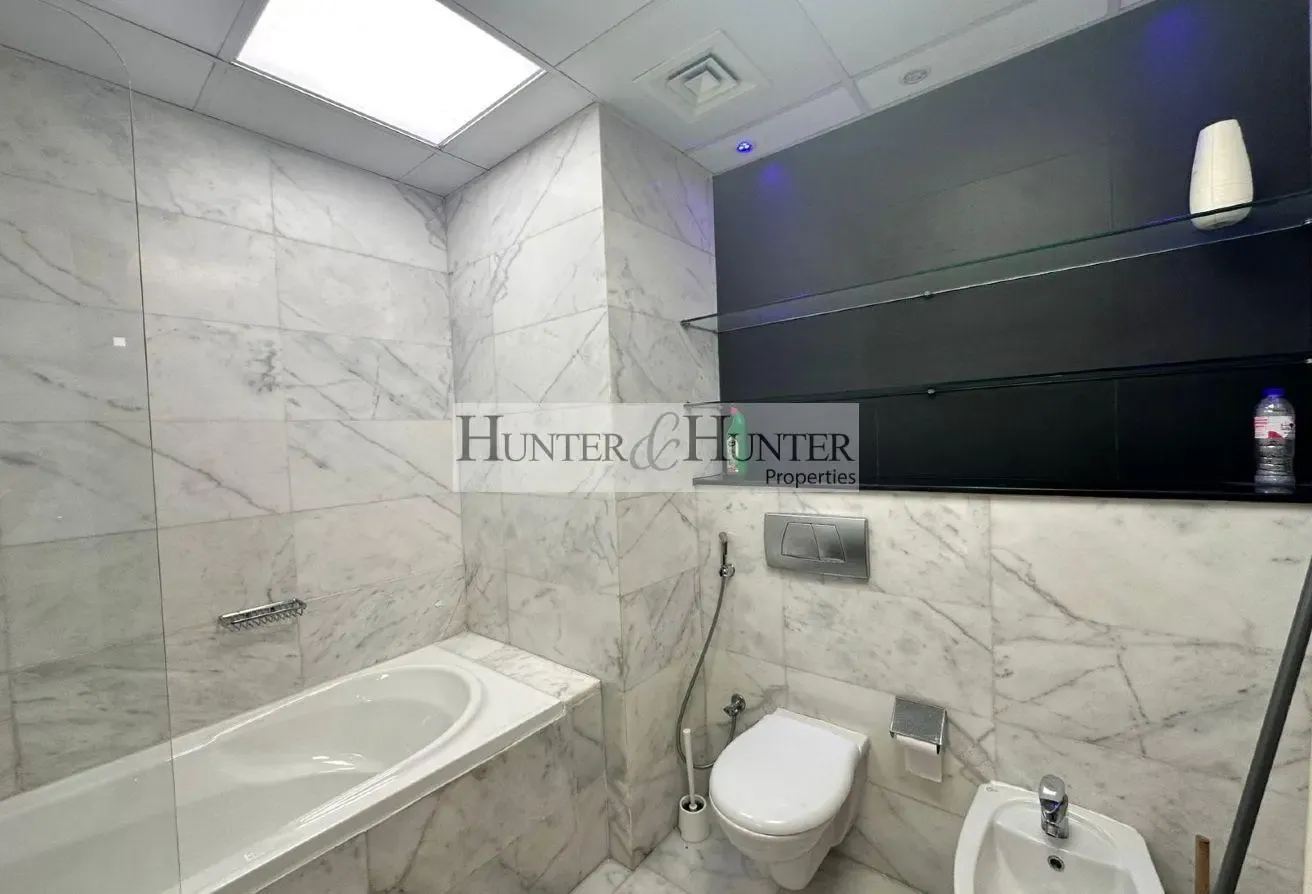 Prime Location | Furnished | Near Metro and Beach.