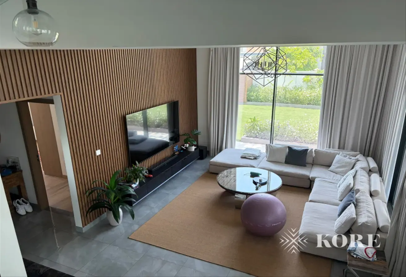 Corner Unit | Private Barbecue | Private Pool