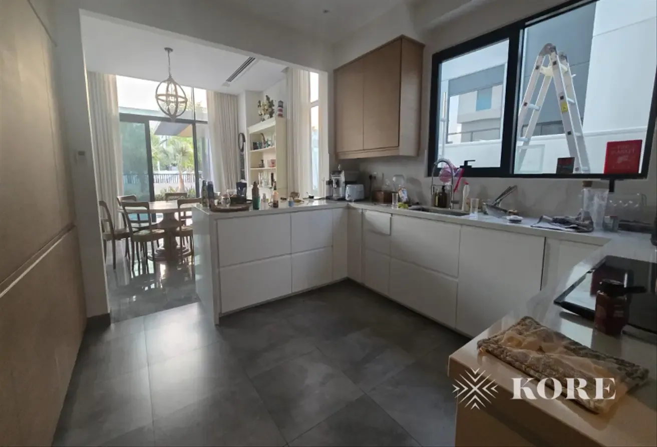 Corner Unit | Private Barbecue | Private Pool