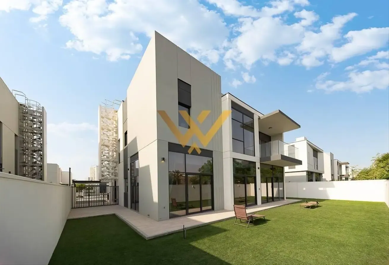 Luxury 4BR Villa | Single Row | Spacious Layout