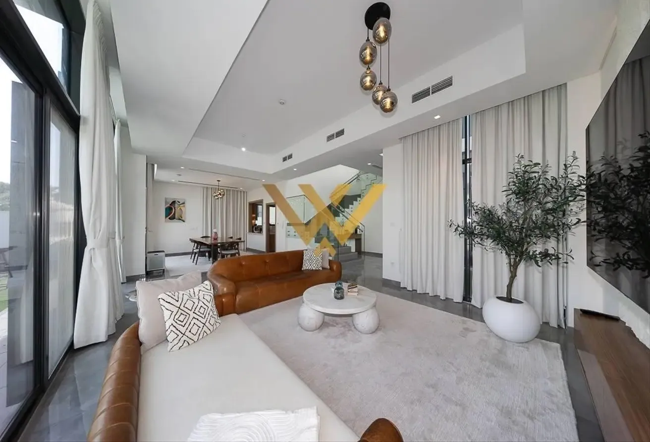 Luxury 4BR Villa | Single Row | Spacious Layout