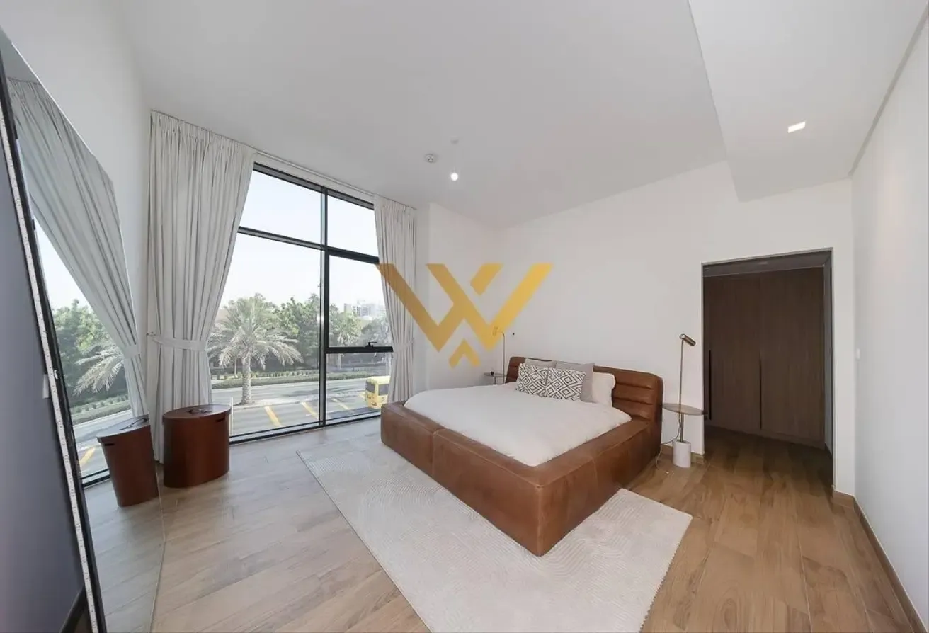 Luxury 4BR Villa | Single Row | Spacious Layout