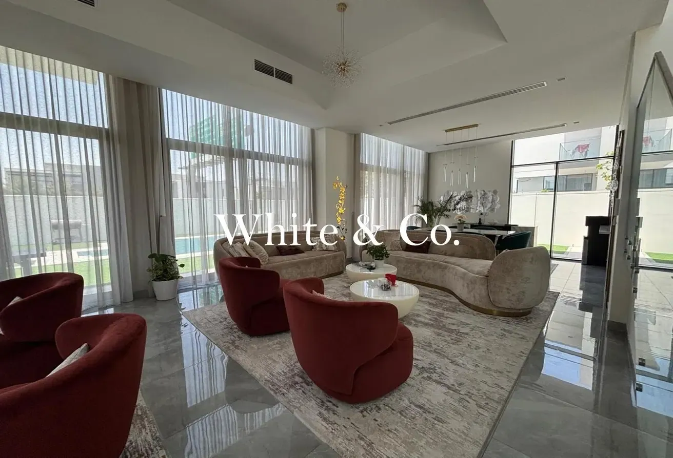 Single Row | Unfurnished | Private Pool